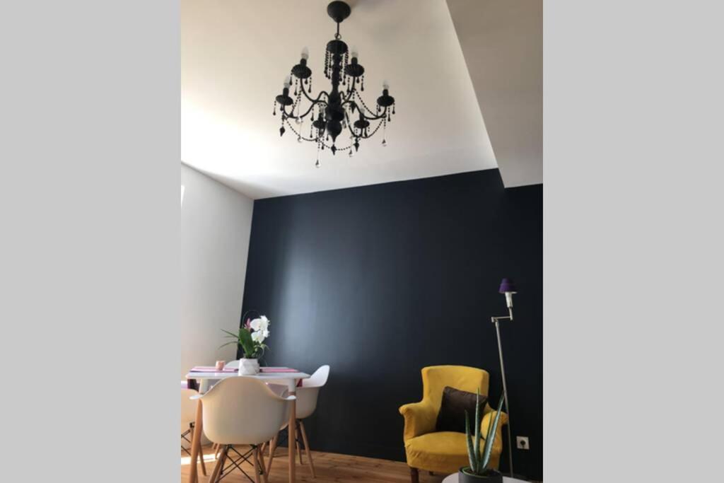 Appartement De Caractere Avec Terrasse. La Rochelle  Bagian luar foto
