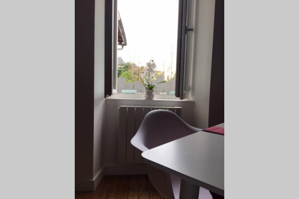 Appartement De Caractere Avec Terrasse. La Rochelle  Bagian luar foto